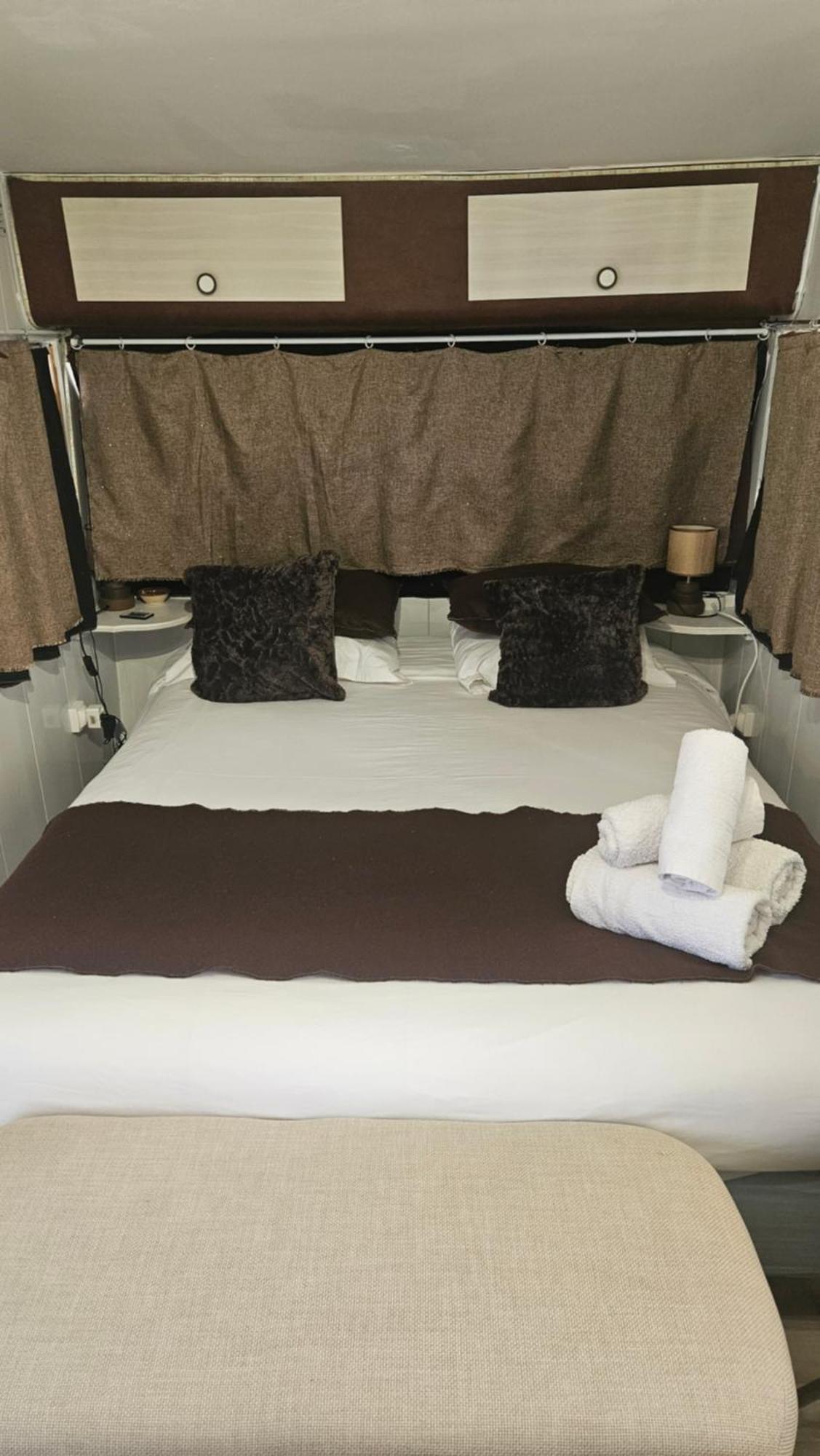 Bed and Breakfast Esprit Etape Saint-Barthelemy-de-Vals Экстерьер фото